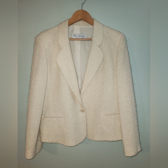Ms. Jennifer Canada Jackets & Blazers - Ms. Jennifer Canada Women's Cream Blazer Size 14